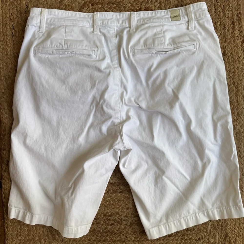 AG Men’s White Chino Shorts | The Griffin Relaxed Fit | 36” waist